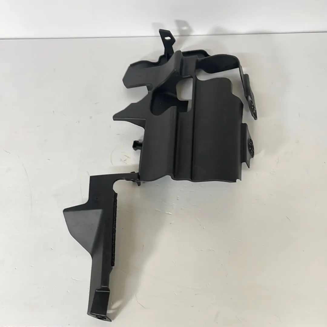 Used | Genuine Honda | Left Intercooler Air Director | Honda Civic Type R | Fk8 2.0T K20c1 | 2017-2022 1