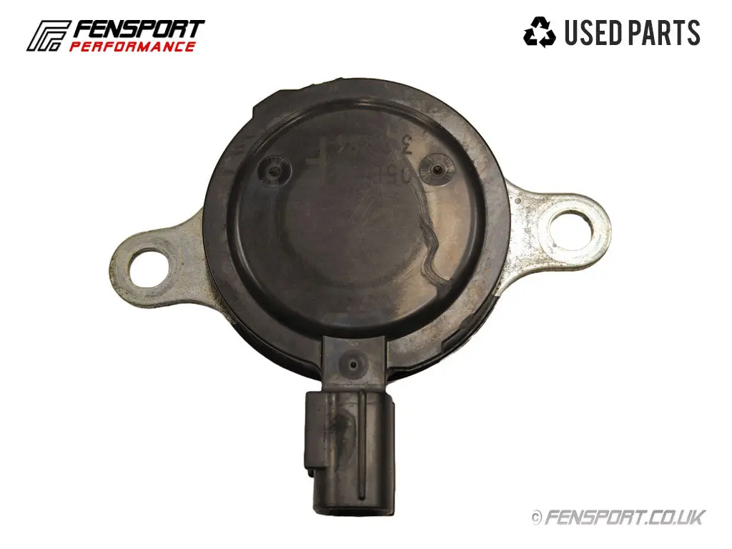 Oil Control Valve - Vvt - Used - Gr Yaris 1