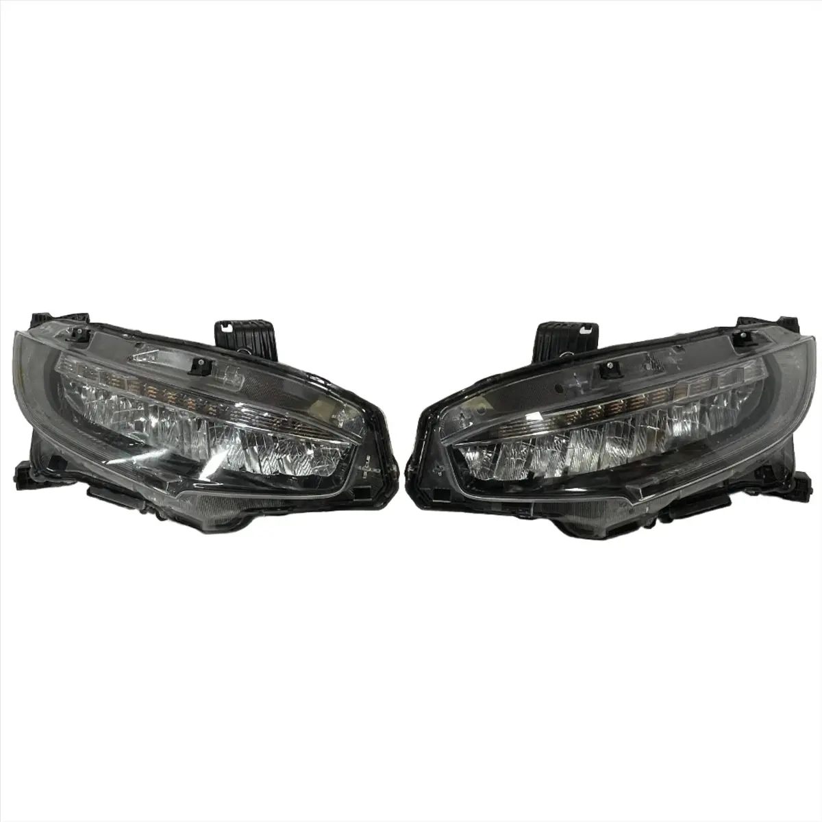 Used | Genuine Honda | Front Headlight Set (#002) | Honda Civic Type R | Fk8 2.0T K20c1 | 2017-2022 1