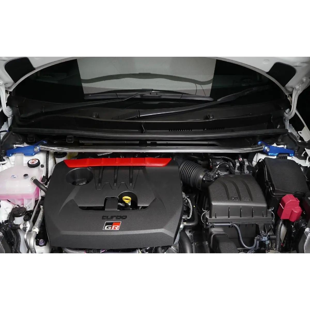 Cusco Front Strut Brace | Toyota Gr Yaris | G16e-Gts | 2021+ 1