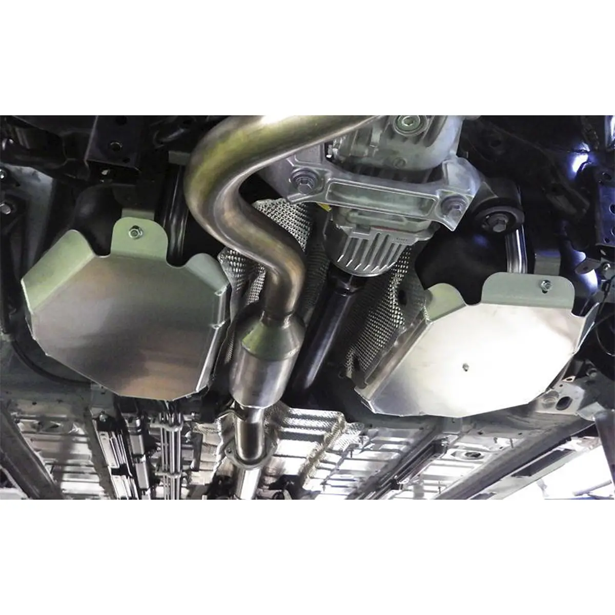 Cusco Skidplate Fuel Tank Guard | Toyota Gr Yaris | G16e-Gts | 2021+ 1